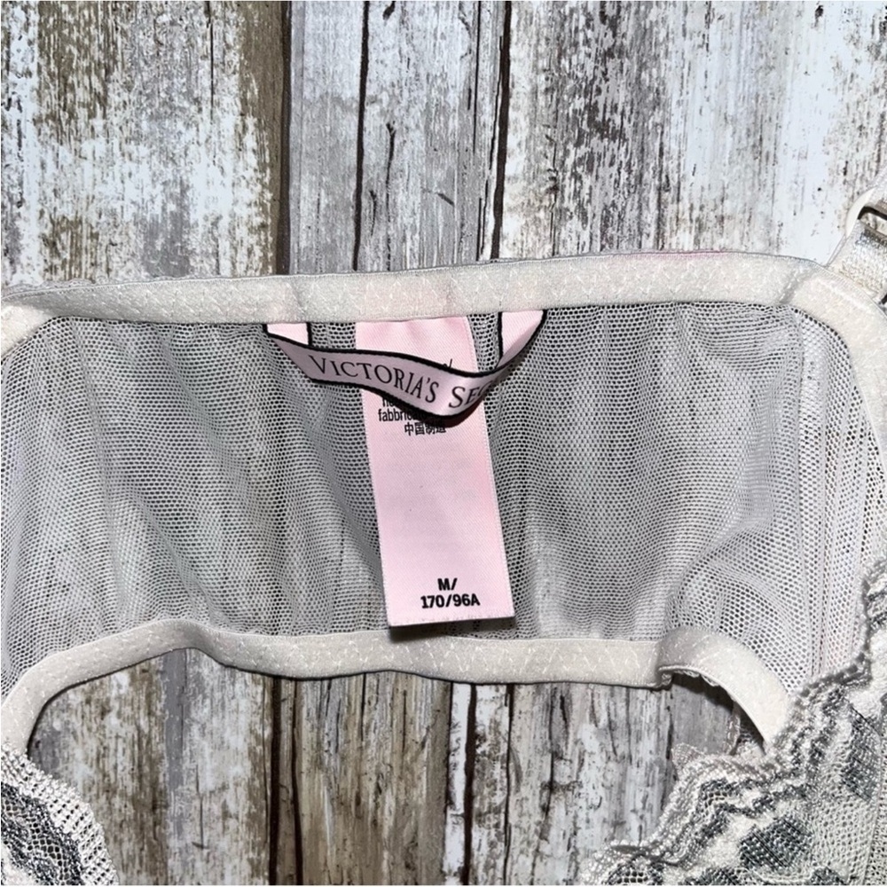 NWOT Victoria’s Secret Light Pink/White & Silver Tulle Babydoll Lingerie - Picture 7 of 7